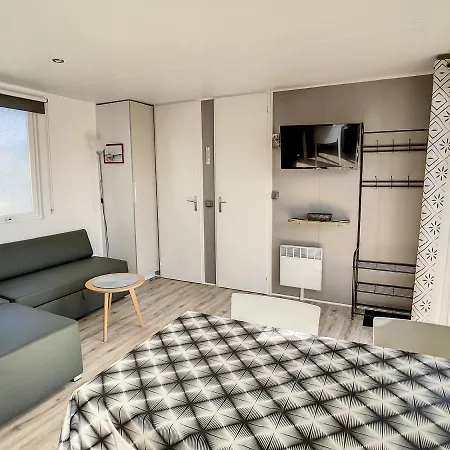 Mobil-home Grand Confort 4 Pers: Piscine Chauffee, Pres De La Plage, Parking Inclus - Fr-1-361a-48 Ferienhaus *