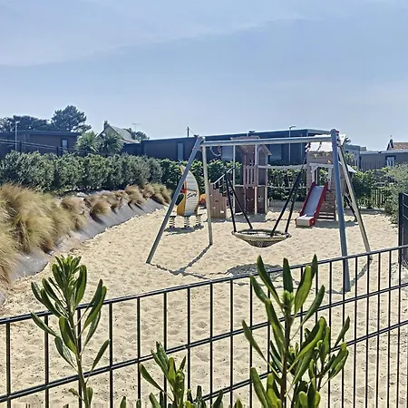 Mobil-home Grand Confort 4 Pers: Piscine Chauffee, Pres De La Plage, Parking Inclus - Fr-1-361a-48 ז'ולוביל-לה-פאן