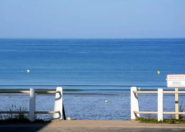 Mobil-home Grand Confort 4 Pers: Piscine Chauffee, Pres De La Plage, Parking Inclus - Fr-1-361a-48 Jullouville-les-Pins