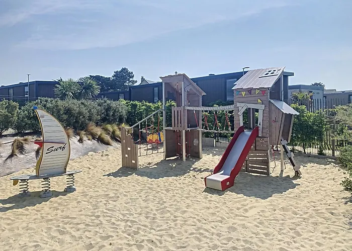 Mobil-home Grand Confort 4 Pers: Piscine Chauffee, Pres De La Plage, Parking Inclus - Fr-1-361a-48 Jullouville-les-Pins